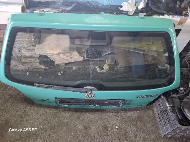 bontott VW POLO III Csomagtérajtó (Részeivel)