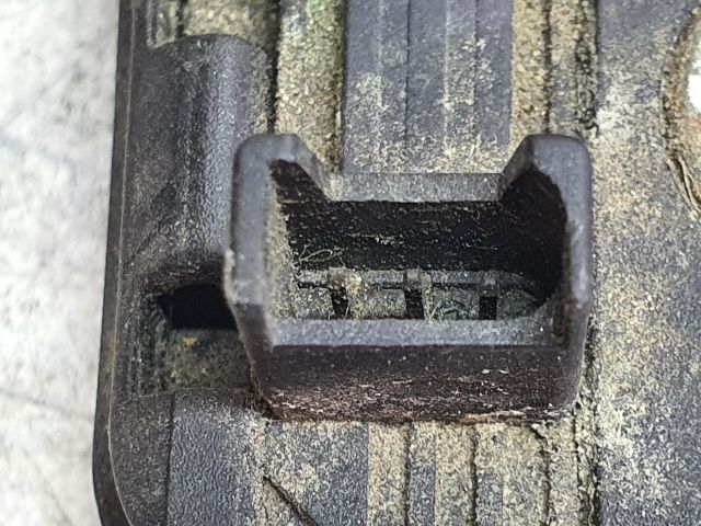 bontott VW POLO III Csomagtérajtó Zárszerkezet