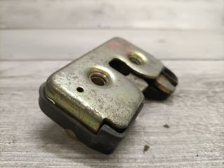 bontott VW POLO III Csomagtérajtó Zárszerkezet