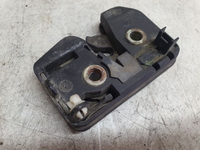 bontott VW POLO III Csomagtérajtó Zárszerkezet