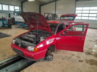 bontott VW POLO III Csomagtérajtó Zárszerkezet