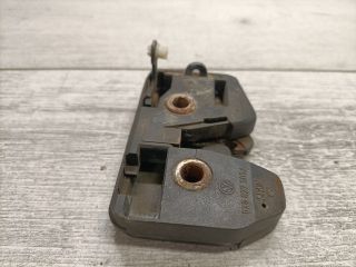 bontott VW POLO III Csomagtérajtó Zárszerkezet