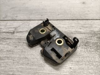 bontott VW POLO III Csomagtérajtó Zárszerkezet