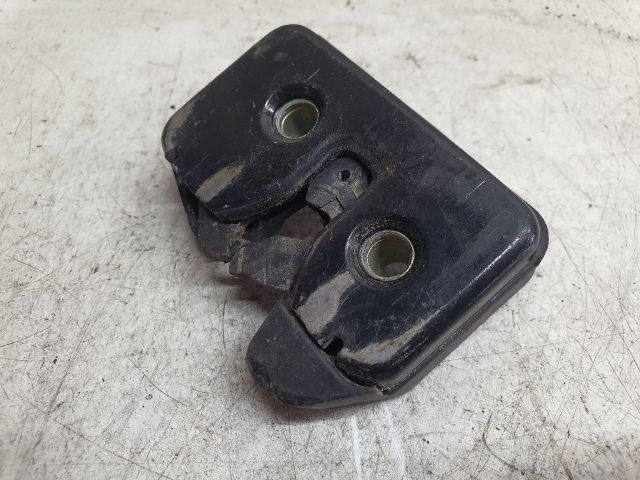 bontott VW POLO III Csomagtérajtó Zárszerkezet