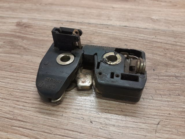 bontott VW POLO III Csomagtérajtó Zárszerkezet