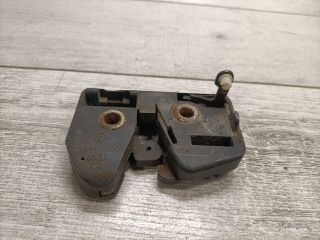 bontott VW POLO III Csomagtérajtó Zárszerkezet