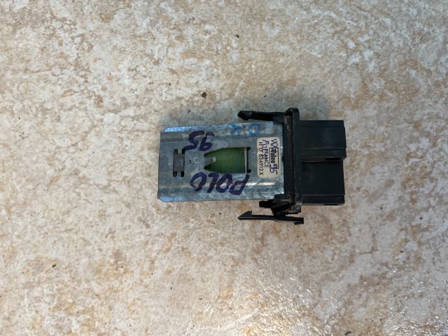 bontott VW POLO III Előtét Ellenállás Fűtőmotor