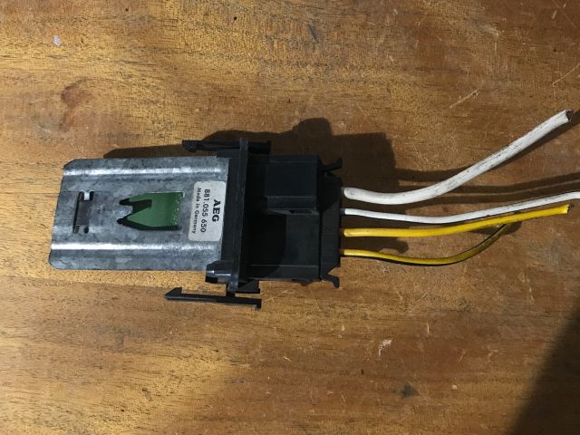 bontott VW POLO III Előtét Ellenállás Fűtőmotor