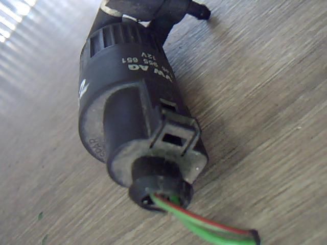 bontott VW POLO III Első Ablakmosó Szivattyú