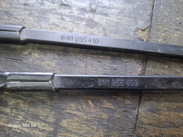 bontott VW POLO III Első Ablaktörlő Kar