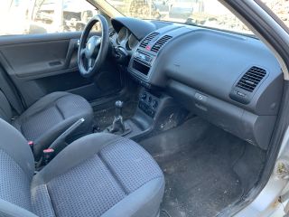 bontott VW POLO III Első Ablaktörlő Szerkezet Motorral