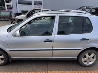 bontott VW POLO III Első Ablaktörlő Szerkezet Motorral