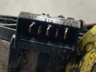 bontott VW POLO III Első Ablaktörlő Szerkezet Motorral