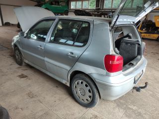 bontott VW POLO III Első Lökhárító (Üresen)