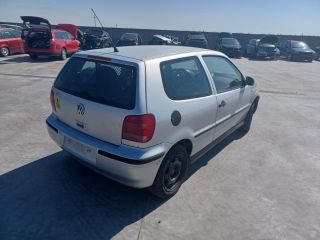 bontott VW POLO III Első Lökhárító (Üresen)