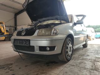 bontott VW POLO III Első Lökhárító (Üresen)