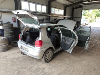 bontott VW POLO III Első Lökhárító (Üresen)