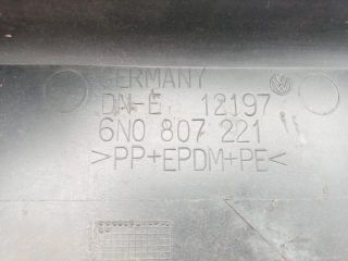 bontott VW POLO III Első Lökhárító (Üresen)