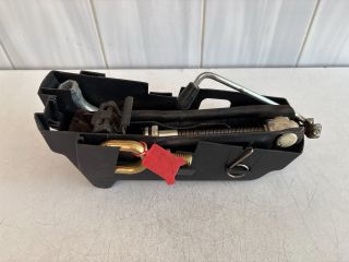 bontott VW POLO III Emelő