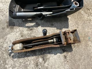 bontott VW POLO III Emelő