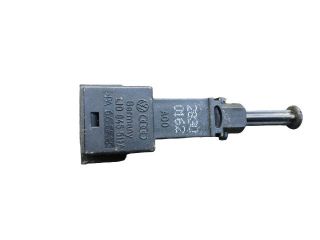 bontott VW POLO III Fék Pedál Kapcsoló