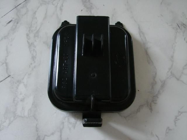 bontott VW POLO III Fényszóró Lámpabúra Fedél