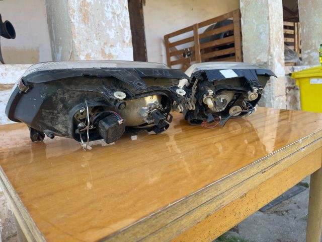 bontott VW POLO III Fényszóró Pár