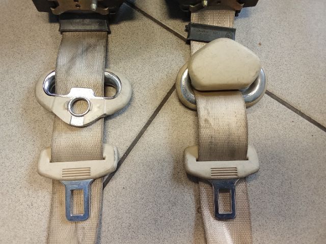 bontott VW POLO III Hátsó Biztonsági Öv Szett