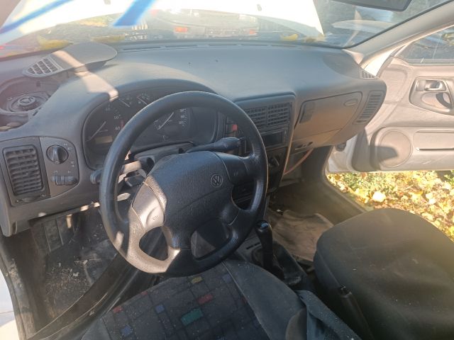 bontott VW POLO III Hátsó középső Biztonsági Öv Csat