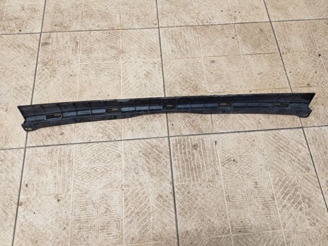 bontott VW POLO III Hátsó középső Lökhárító Tartó (Műanyag)