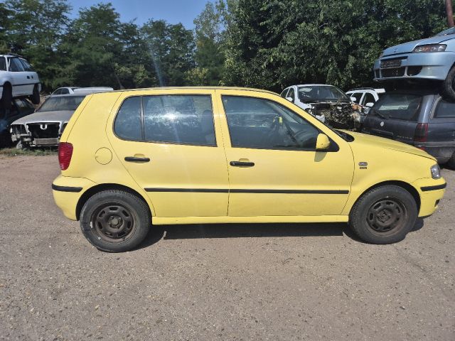 bontott VW POLO III Hátsó Lökhárító (Részeivel)