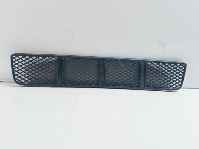 bontott VW POLO III Hűtőrács