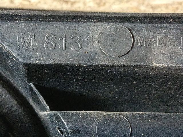 bontott VW POLO III Hűtőrács