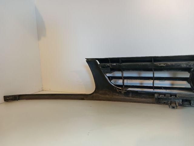 bontott VW POLO III Hűtőrács