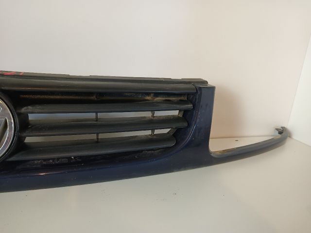 bontott VW POLO III Hűtőrács