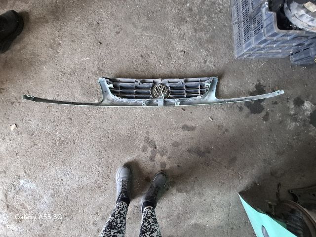 bontott VW POLO III Hűtőrács