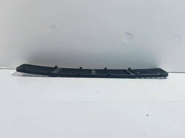 bontott VW POLO III Hűtőrács