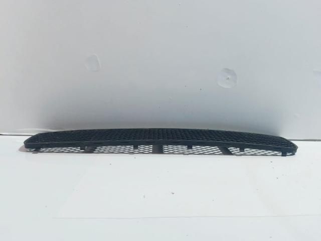 bontott VW POLO III Hűtőrács