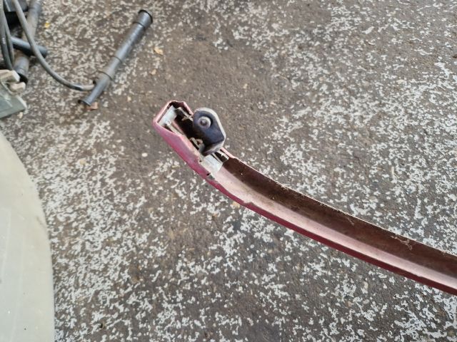 bontott VW POLO III Hűtőrács