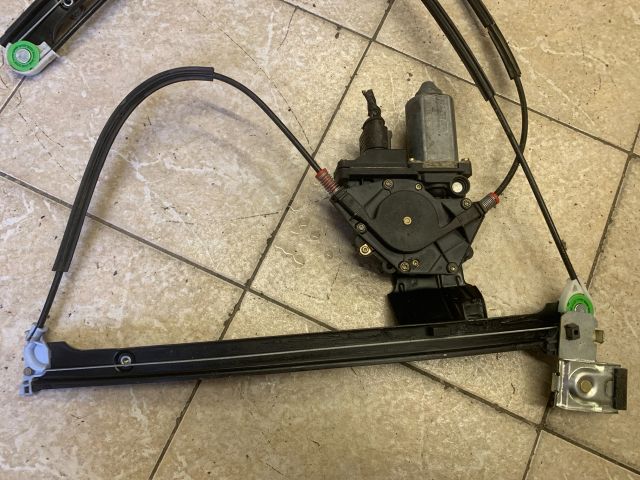 bontott VW POLO III Jobb első Ablakemelő Szerkezet (Elektromos)