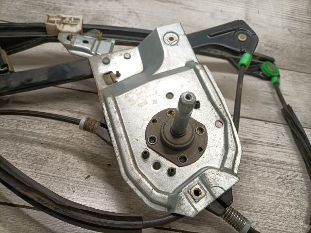 bontott VW POLO III Jobb első Ablakemelő Szerkezet (Mechanikus)