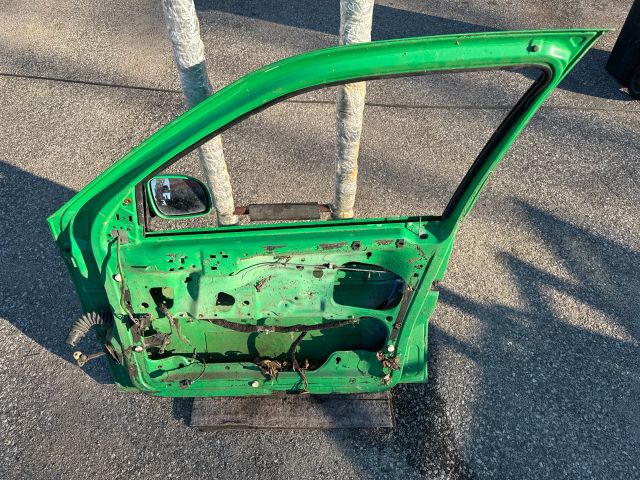 bontott VW POLO III Jobb első Ajtó (Üres lemez)