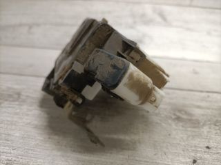 bontott VW POLO III Jobb első Ajtózár