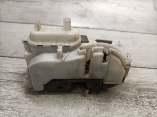 bontott VW POLO III Jobb első Ajtózár