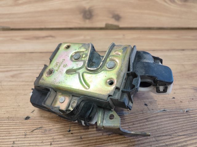 bontott VW POLO III Jobb első Ajtózár