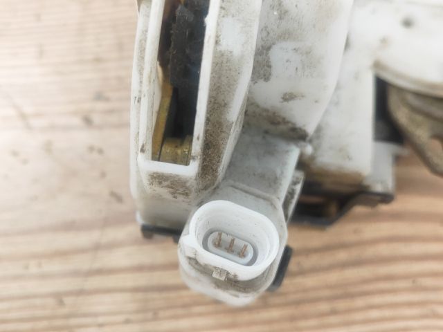 bontott VW POLO III Jobb első Ajtózár