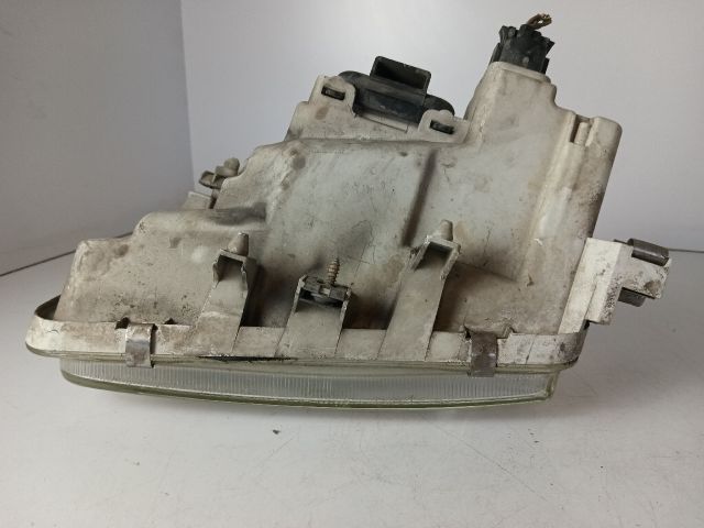 bontott VW POLO III Jobb Fényszóró