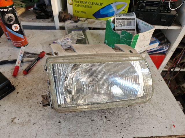 bontott VW POLO III Jobb Fényszóró