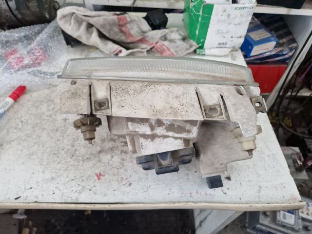 bontott VW POLO III Jobb Fényszóró