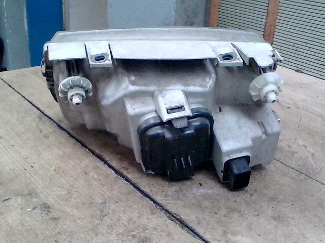 bontott VW POLO III Jobb Fényszóró